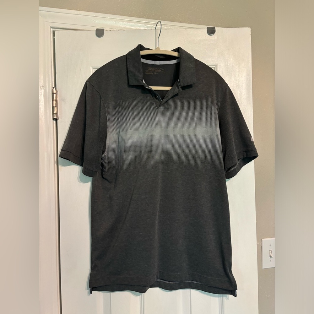 Men’s Small Gray Nike Dri-Fit Golf Polo
